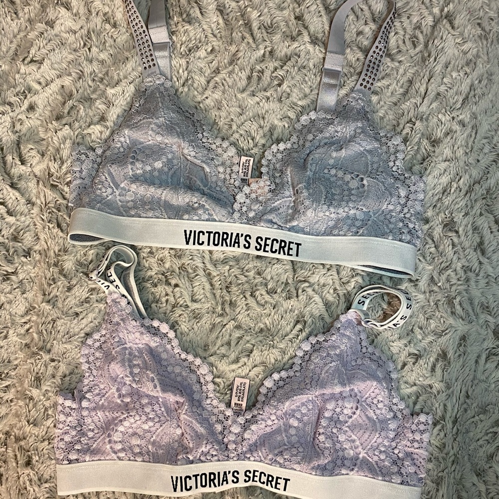 Two Lace Victoria Secret Bras - Picture 2 of 6